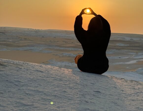 Ultimate 1-Day White Desert Adventure from Cairo