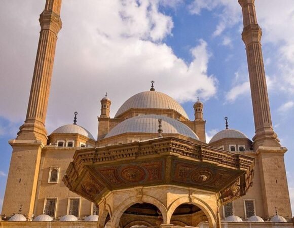 More than 6 Mosques Must-Visit in Egypt