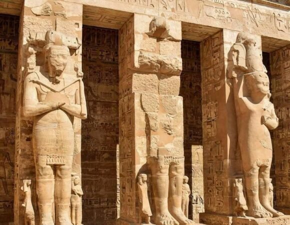 Habu Temple in Luxor – Explore the Iconic, Best-Preserved Ancient Wonder